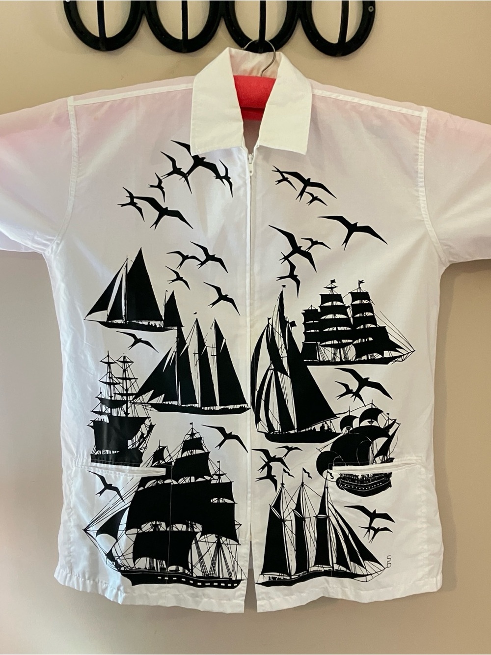 The Bagshaws of St Lucia W.I. White Black Sailboats & Frigatebirds Shirt - XXL